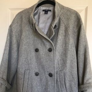 Ladies “ Gap” cape style short wool coat.